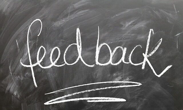 Jak rozmawiać z ludźmi w pracy?